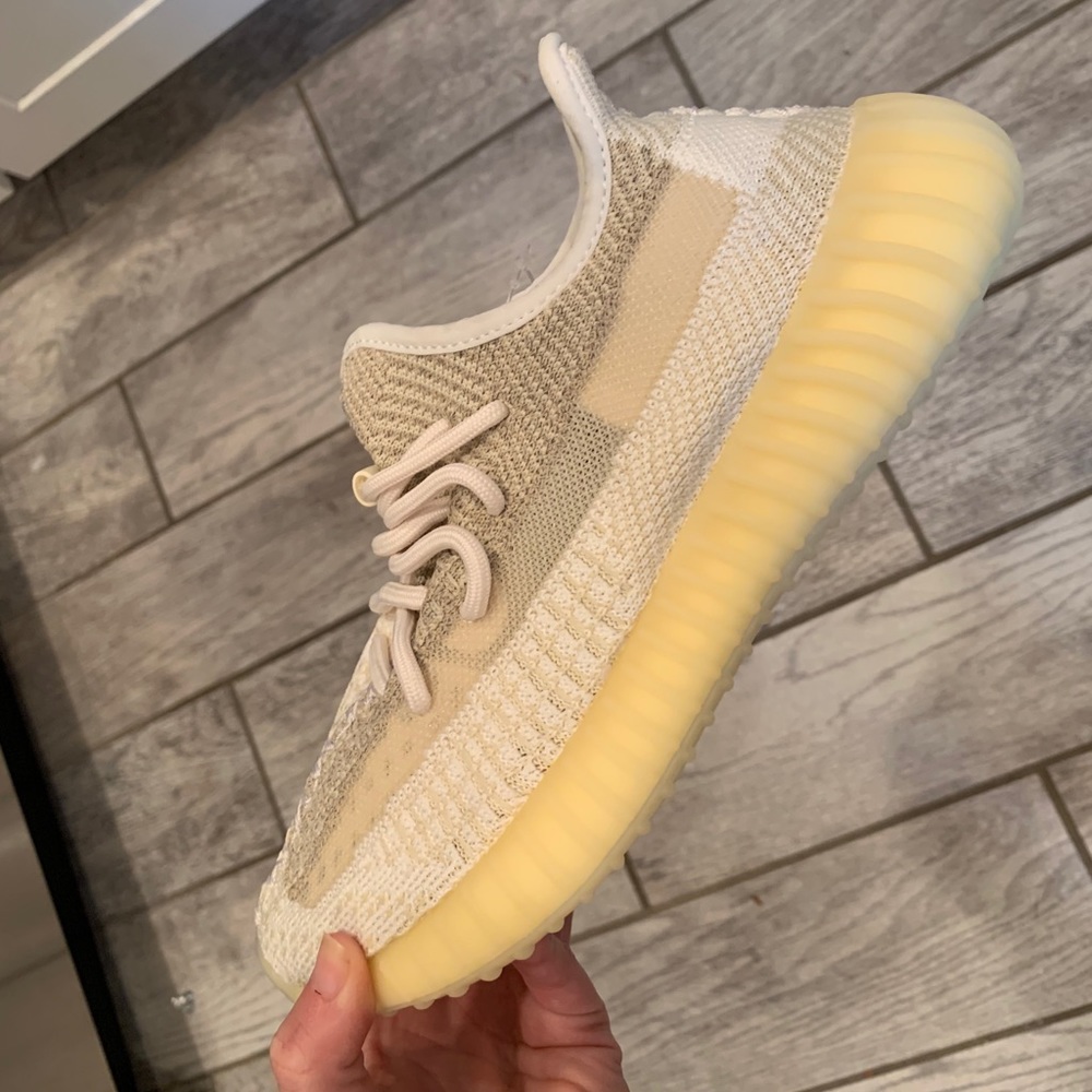 Yeezy Boost 350 V2